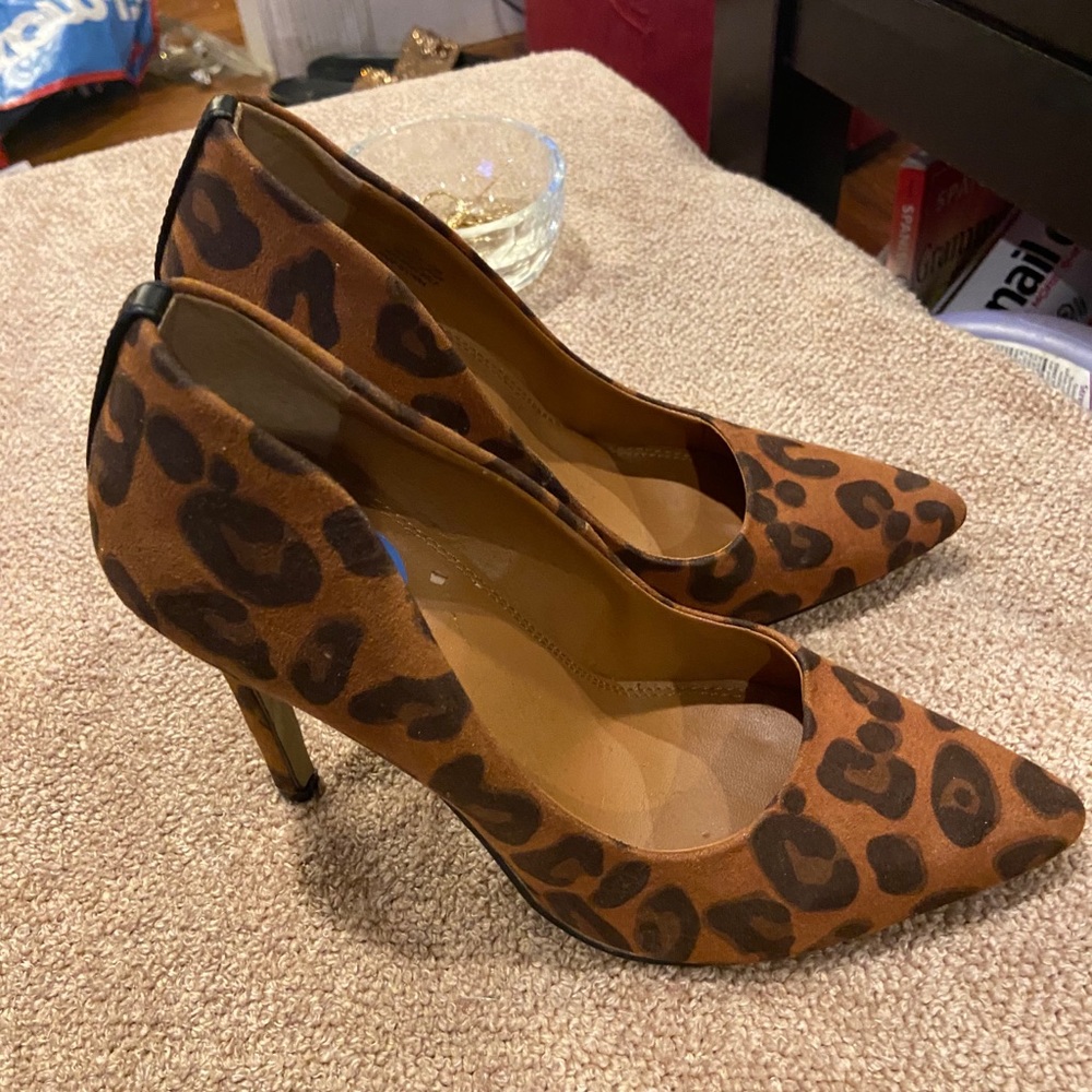Preloved Mia heels animal print size 7.5 - Picture 7 of 9